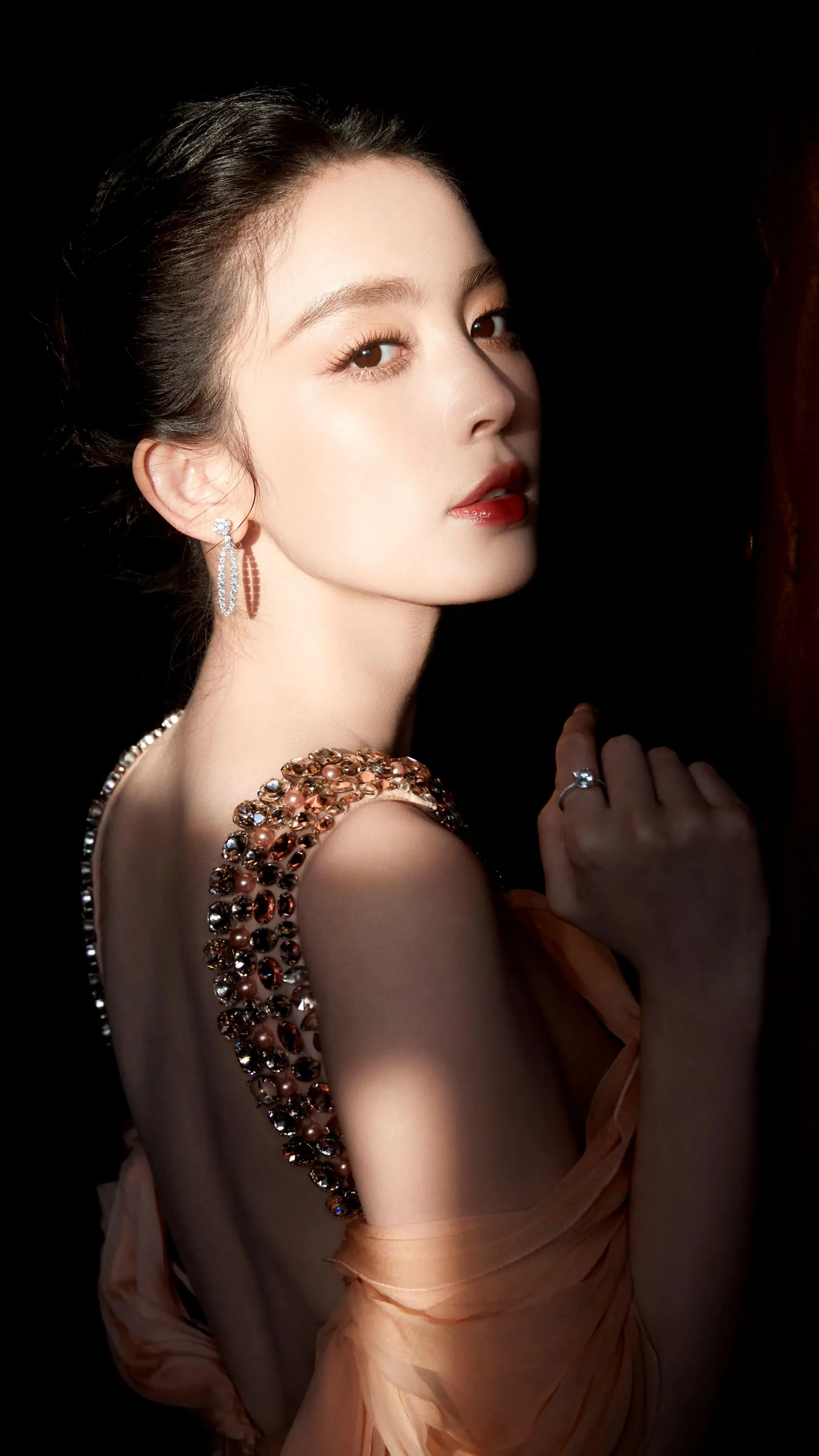 谁才是心中的美女？我提名古力娜扎