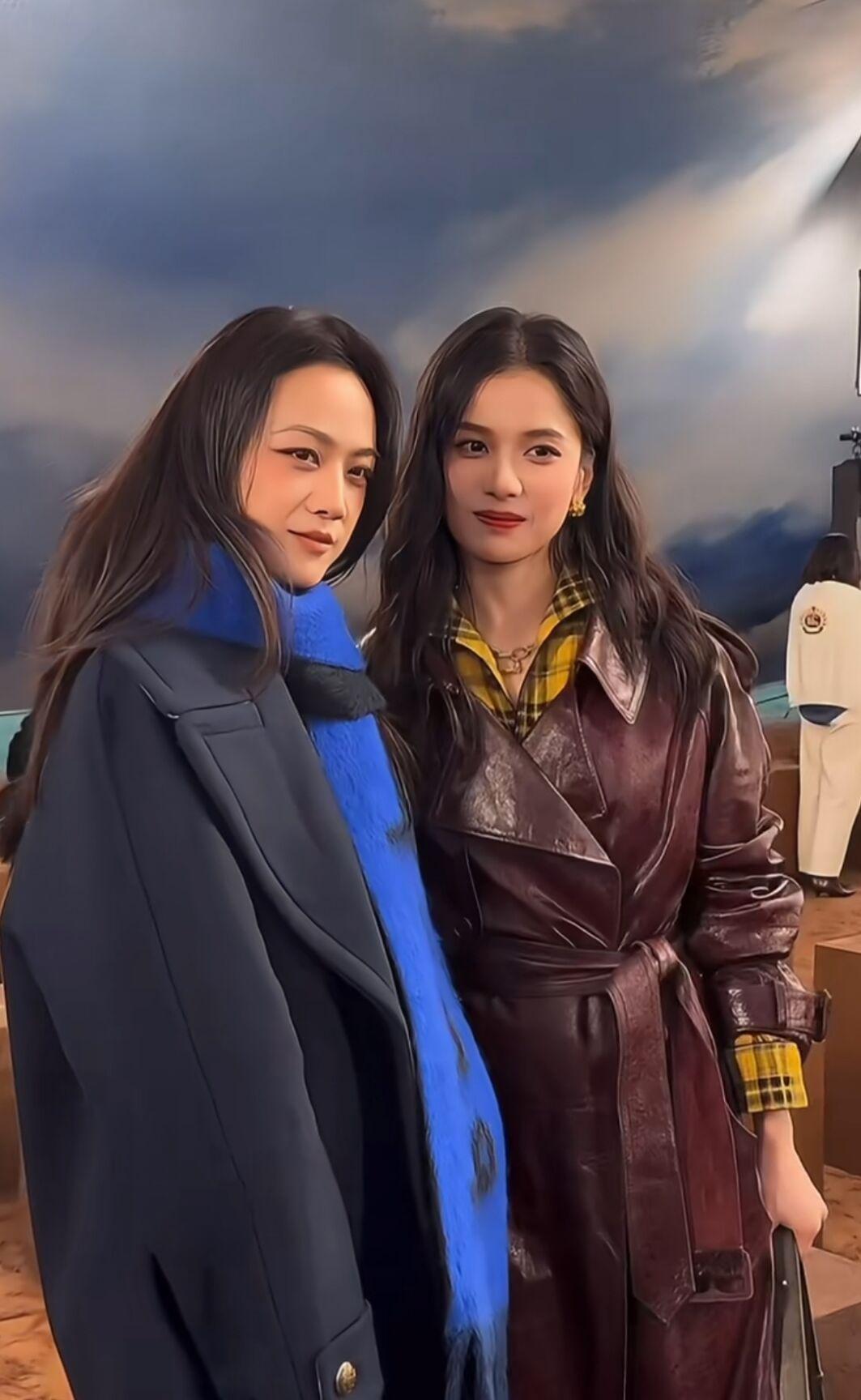 吴磊张婧仪汤唯时装周同框！三人现身伦敦看秀，吴磊一身棕色风衣亮相，近照帅气十足，