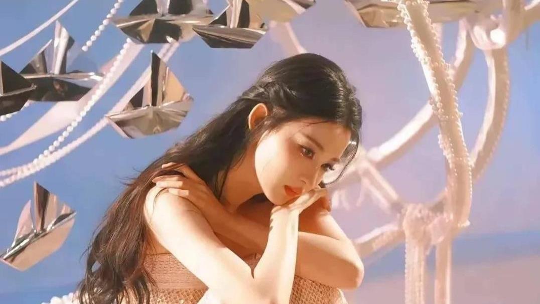 王楚然：从“国民表妹”华丽变身古风女神！