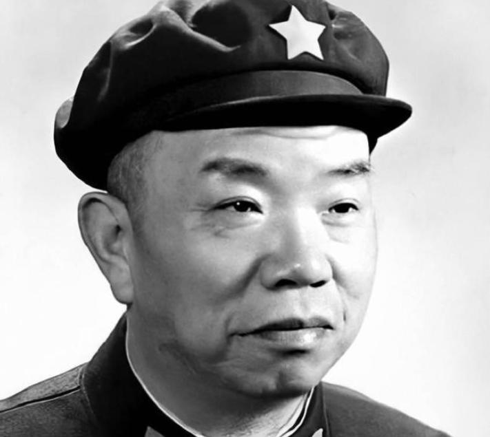 1928年，23岁王树声，被敌人追杀，一个大娘开门把他拽进家。敌人高喊：抓住王树