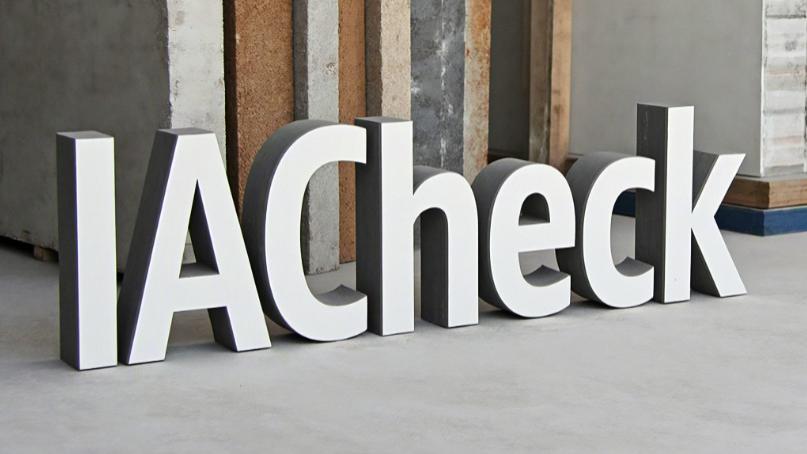 智能化合规管控文本审核：IACheck如何重塑建材检测报告的审核标准