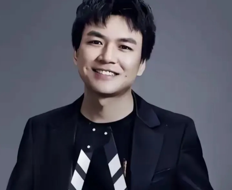 宋佳的一位优秀的演员，不光长的漂亮！气质一流，找的老公帅气又有才。

宋佳真的好