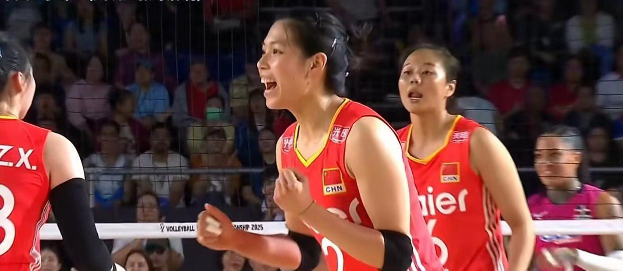 加比和石川真右荣鹰最佳主攻，她们俩只有1.80米和1.73米，可确能评到如此殊荣