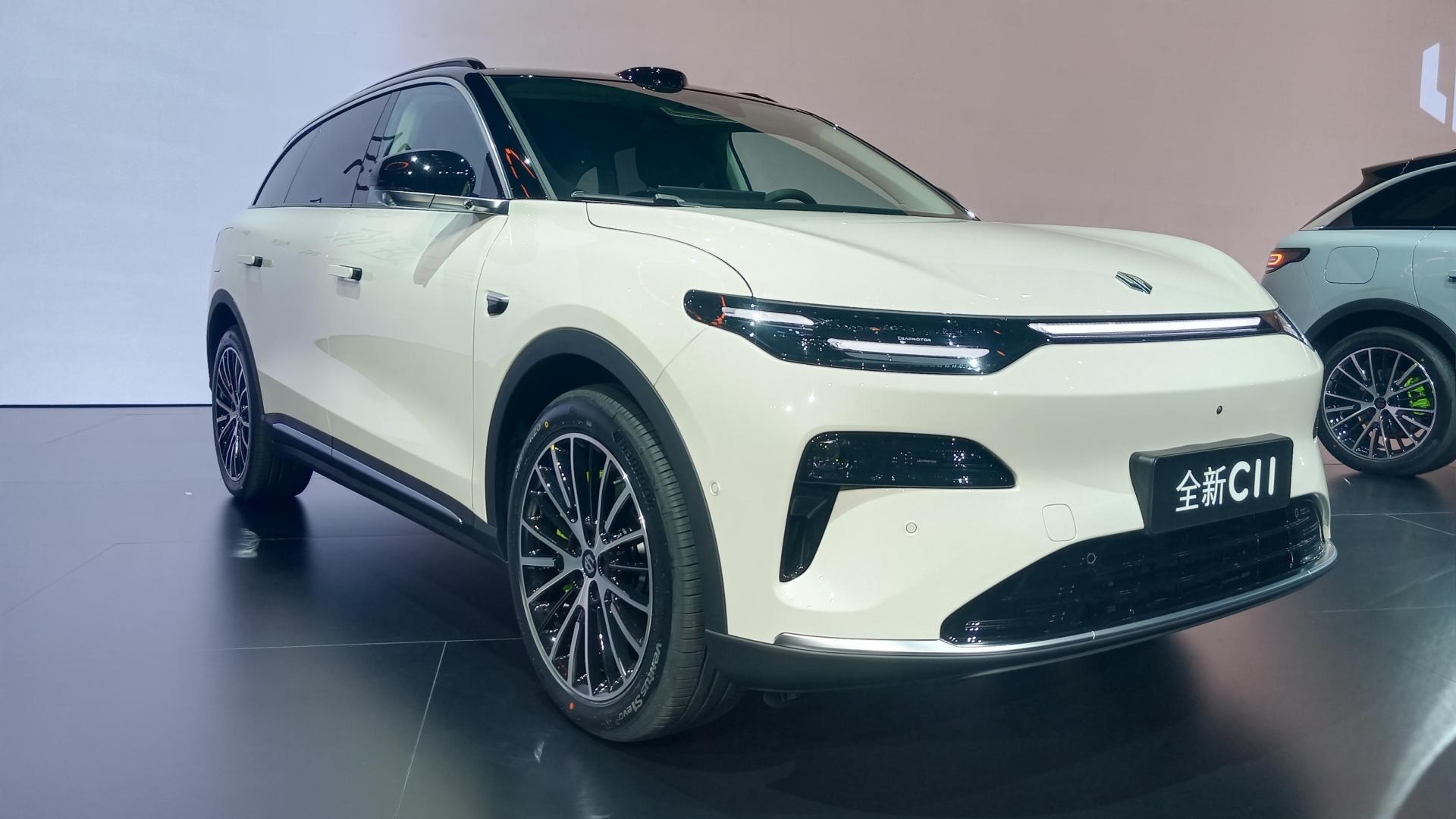 内饰变动大 重新调整配置 新款零跑C11值得买吗？