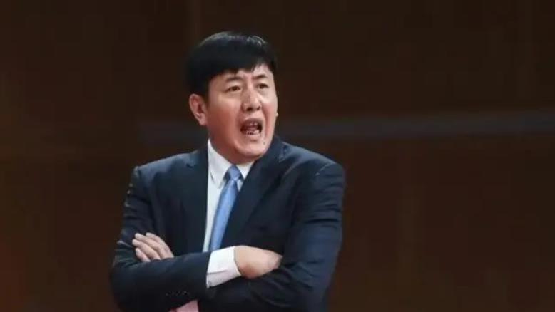 浙江队主教练丁伟下课；下一个是新疆队刘炜？