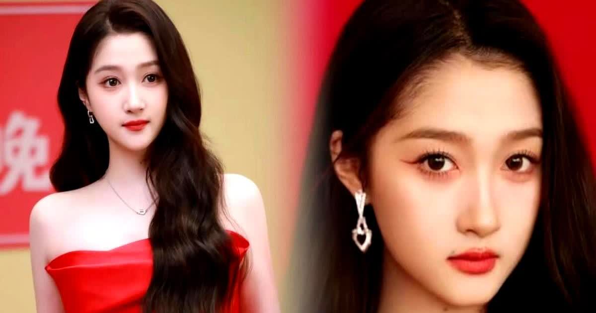 憋不住了说了吧！我做个大胆预测昂！

说真的现在当演员可太不容易了 你看关晓