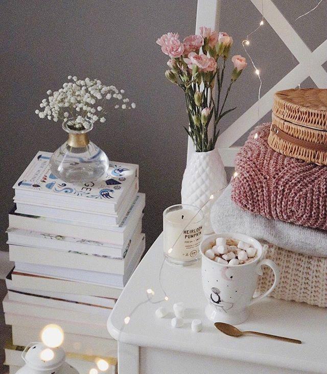 我的高中同学，跟她老公18岁大学在一起，7年恋爱，5年婚姻，一共12年的时间，其