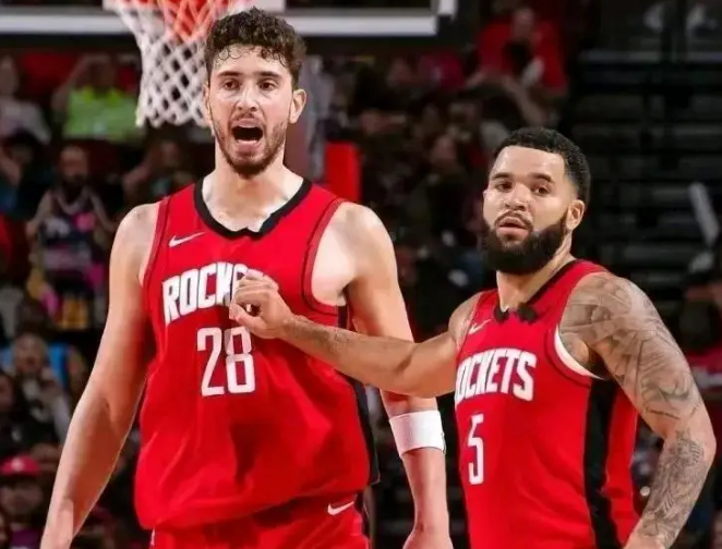 效率不是看真实命中率吗？怎么到了申京这里只看命中率了
球盲是真多啊，到现在了连效