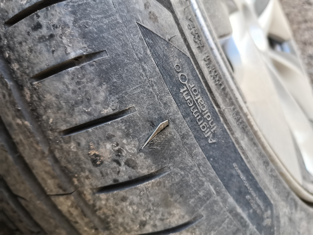 modelY19寸韩泰轮胎多少米
刚提的model Y 19寸轮胎被扎破了，已经