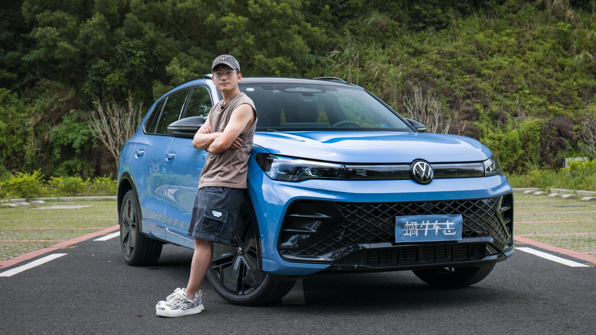 比国产SUV还便宜？大众途观L最低13.59万，出众款与Pro款如何选？