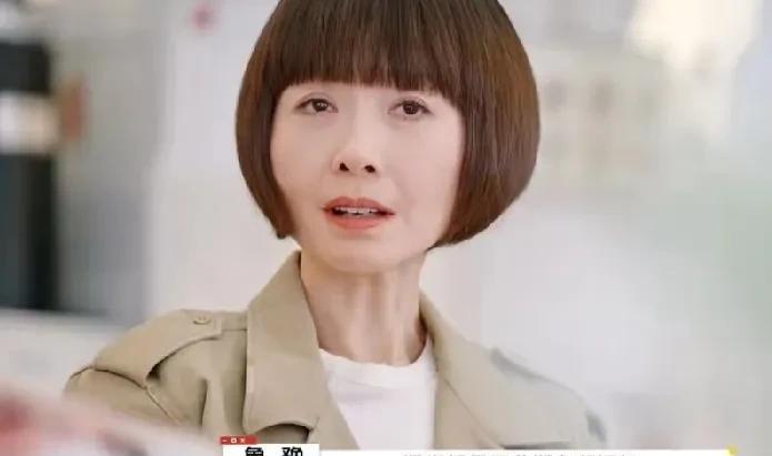 鲁豫问张子枫：“演员是天分更重要还是努力和运气更重要？”张子枫：“非要我说，我其