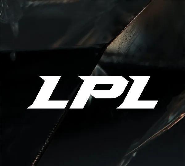 最强四人组、韩国内战
2025年英雄联盟全球总决赛第二场半决赛战罢，T1再次充当