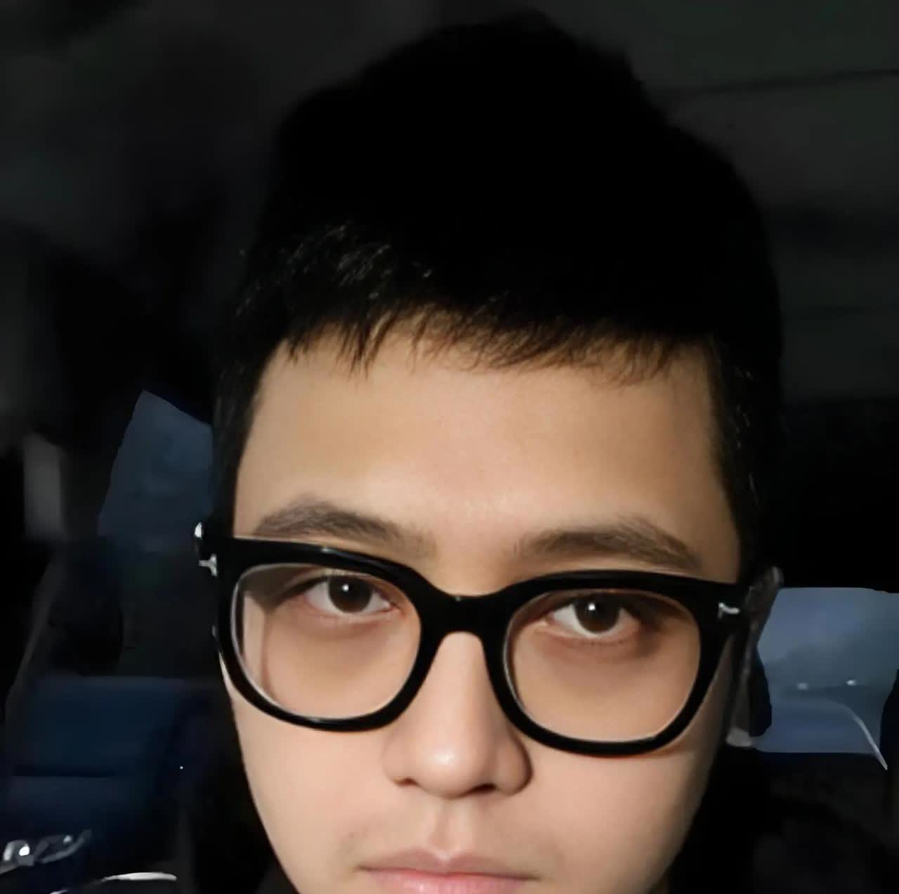 宋喆 现在心痛得无法呼吸，

王宝强《棋士》好评连连，

没有他做经纪人