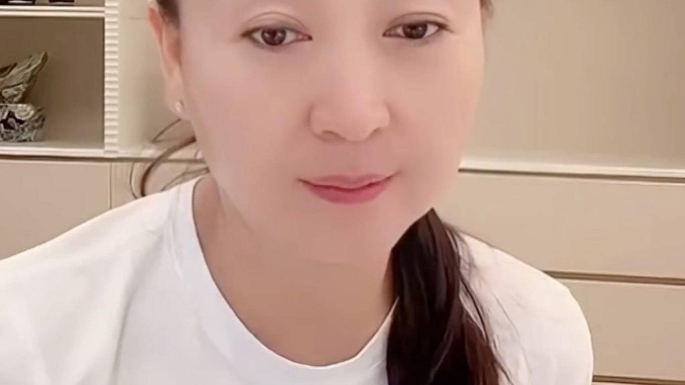 年入几十万不够花，60S广告报价12万？闫学晶的烦恼，为何我们共情不了？