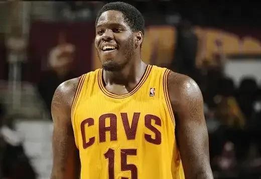 NBA有史以来最令人失望的五位状元？大家认同吗？
1 肯特·本森：职业生涯场均仅