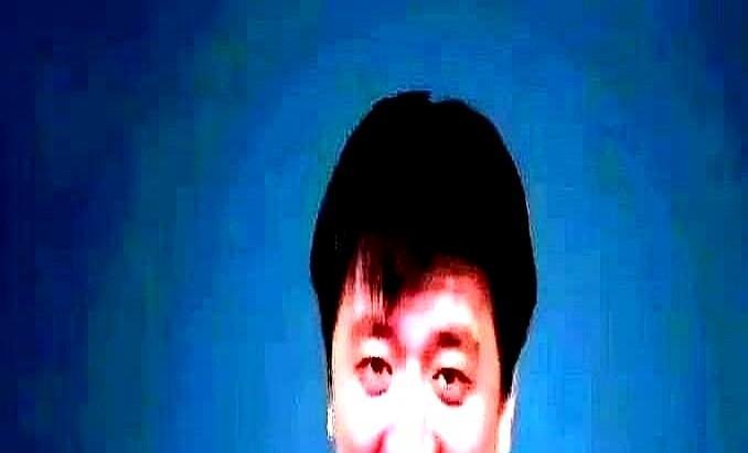 张雪峰老师说，现在找工作最难的
不是农民工，大专生，985，211毕业生，
更不