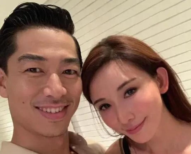 2016年，陈冠希突然发文痛斥林志玲：“这个女人实在太丑了，闻起来就像一坨屎，你