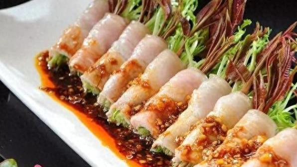 香椿蒜泥白肉卷，这道菜怎么做？