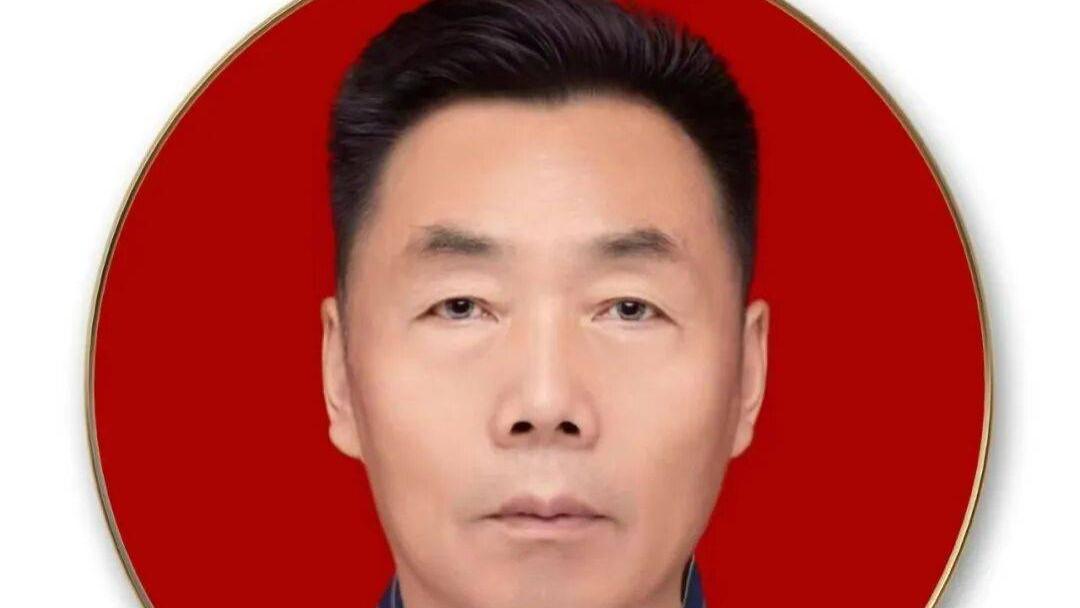 品读中国书法名家——李振山
