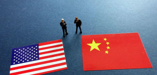 特朗普想来中国 估计是缺钱了











嘿，大伙听说了没？特朗普突然