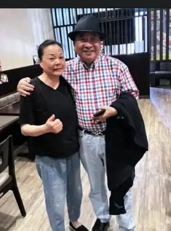 姜老夫妇这状态真棒，岁月静好的模样，理想中的晚年生活了！