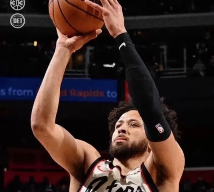 #篮球#
2025年4月8日NBA常规赛中，国王队127-117击败活塞队，活塞