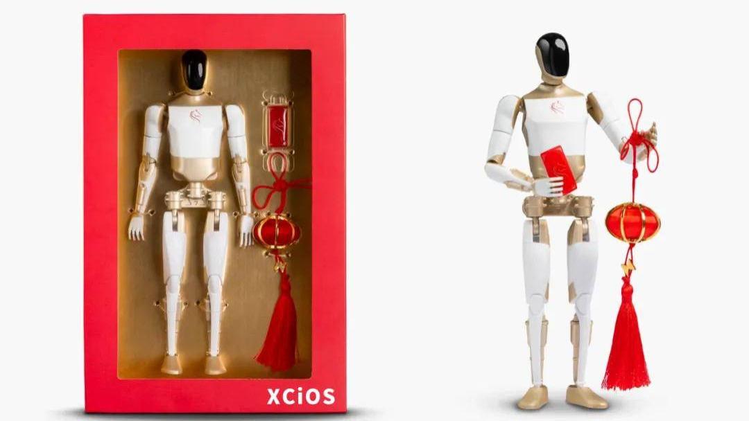 一边喊 “机器人超汽车”，一边卖199元特斯拉Optimus摆件：马斯克的 IP 算盘