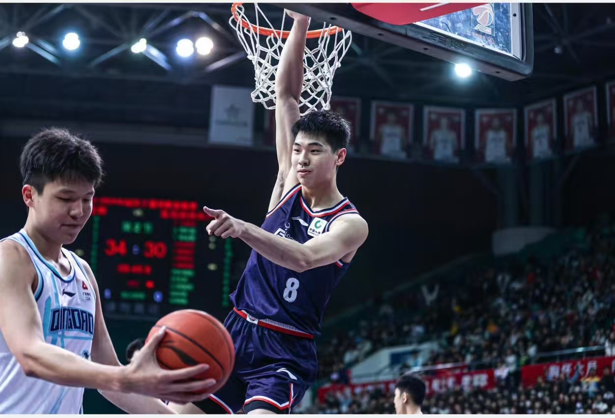 崔永熙首谈杨瀚森舆论压力，还谈及对杜锋印象，侧面回应有点害怕