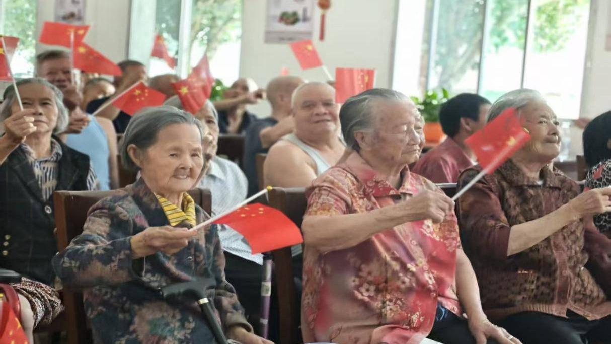 在瑞金青春与热土相逢 寻迹红都情暖乡间