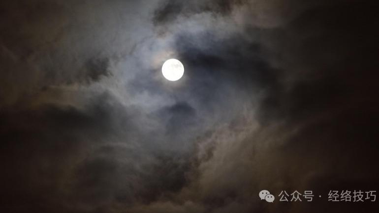 睡了整晚还是累，长期这样睡觉的人，或会大脑认知衰退、伴随虚火困扰