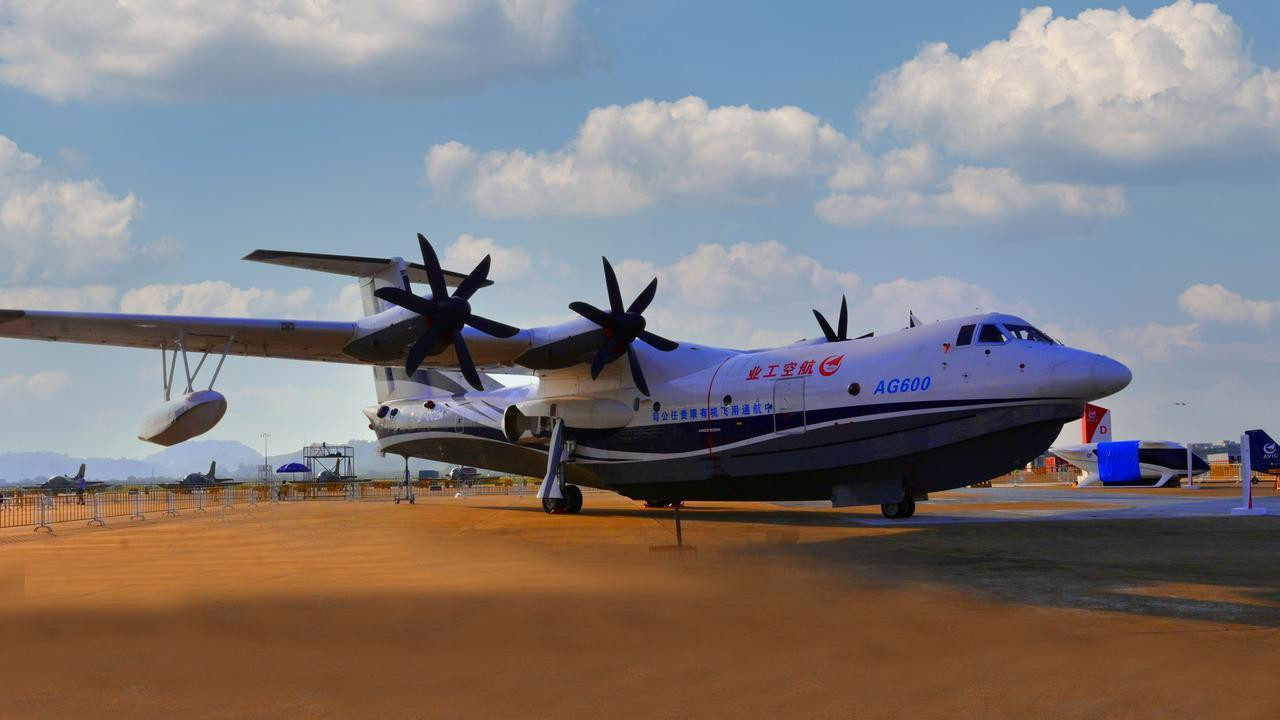 航班延误取消全攻略：你的权益、索赔与平台选择智慧