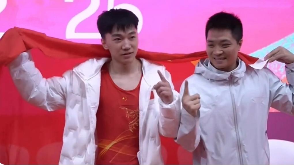 19岁青春加冕！洪延明鞍马绝杀摘首金，同分PK凭教科书级表现燃炸雅加达