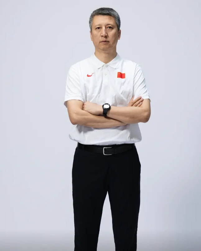 林葳要把郭士强钉死在耻辱架上
同样是教练，俄勒冈的教练可以把林葳培养成材，郭士强