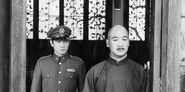 蒋介石的老侍卫长王世和病重弥留时，对前来探望的俞济时说：“我快死了，老头子也不愿