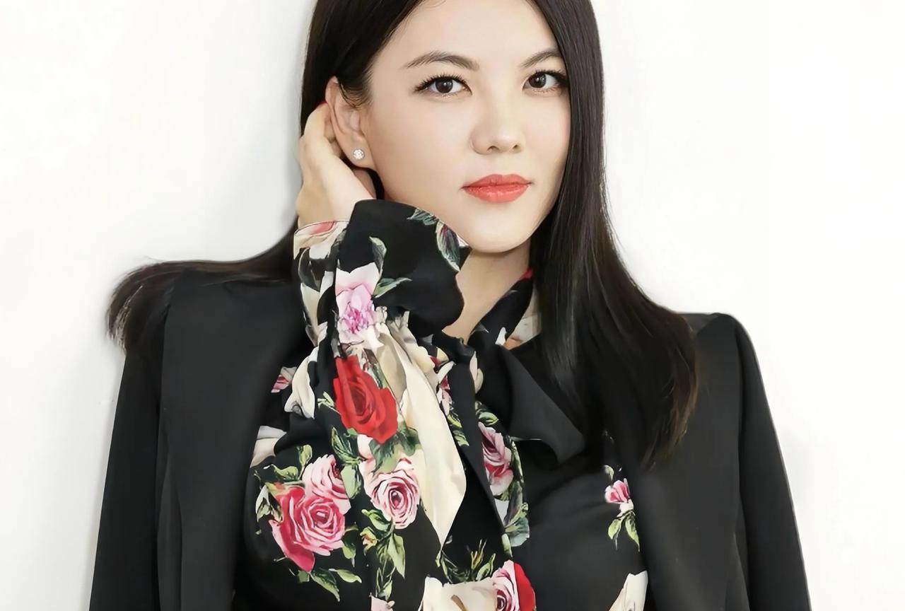 原来我们都误会大s了，她真的是一位好妈妈。
曾经大s还在的时候，每一次王诗龄登上