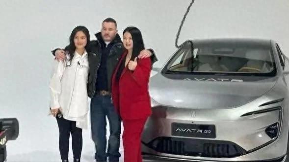 李湘终于“翻身”了！被她富养出来的王诗龄，狠狠帮妈妈争了口气