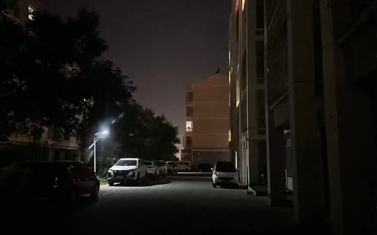 怀孕妻子摔倒紧急送医，物业拦车导致业主看着妻子大出血而死！