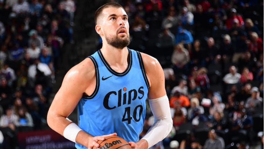 快船126-124鹈鹕，球员评价：4人满分，3人及格，3人崩盘