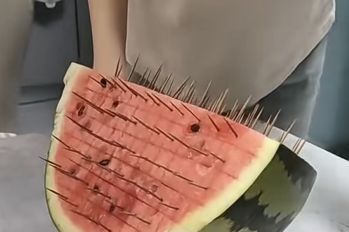 酷刑，西瓜招了吗