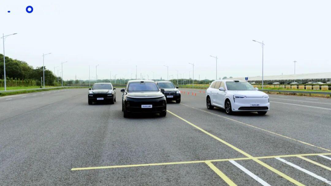 四车实测，谁才是日常最好开的中大型SUV？