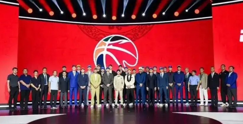 你敢相信吗？2024届新秀绝对是几十年来最烂的一届。

并不是我们无视2024届