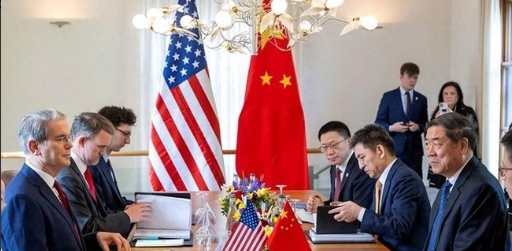 中美谈判，其实就是美国的拖延战术。
 
表面上看双方坐下来谈，其实美国围剿打压中