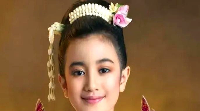 穷小子拒三千万，抱得公主归











---










