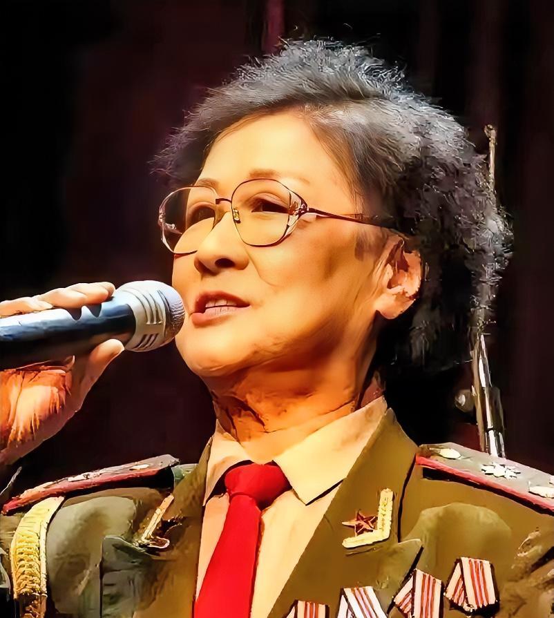 军衔最高的五位女歌唱家，都是倾国倾城的大美女
一、马玉涛
二、宋祖英
三、耿莲凤