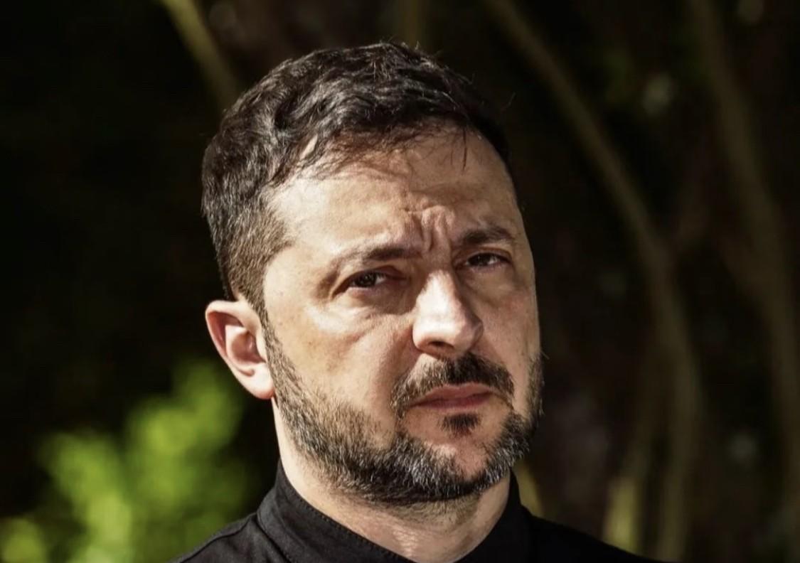 彻底感悟了！
泽连斯基参观无人机工厂后说，乌克兰急需资金，才能扩大拦截无人机的生