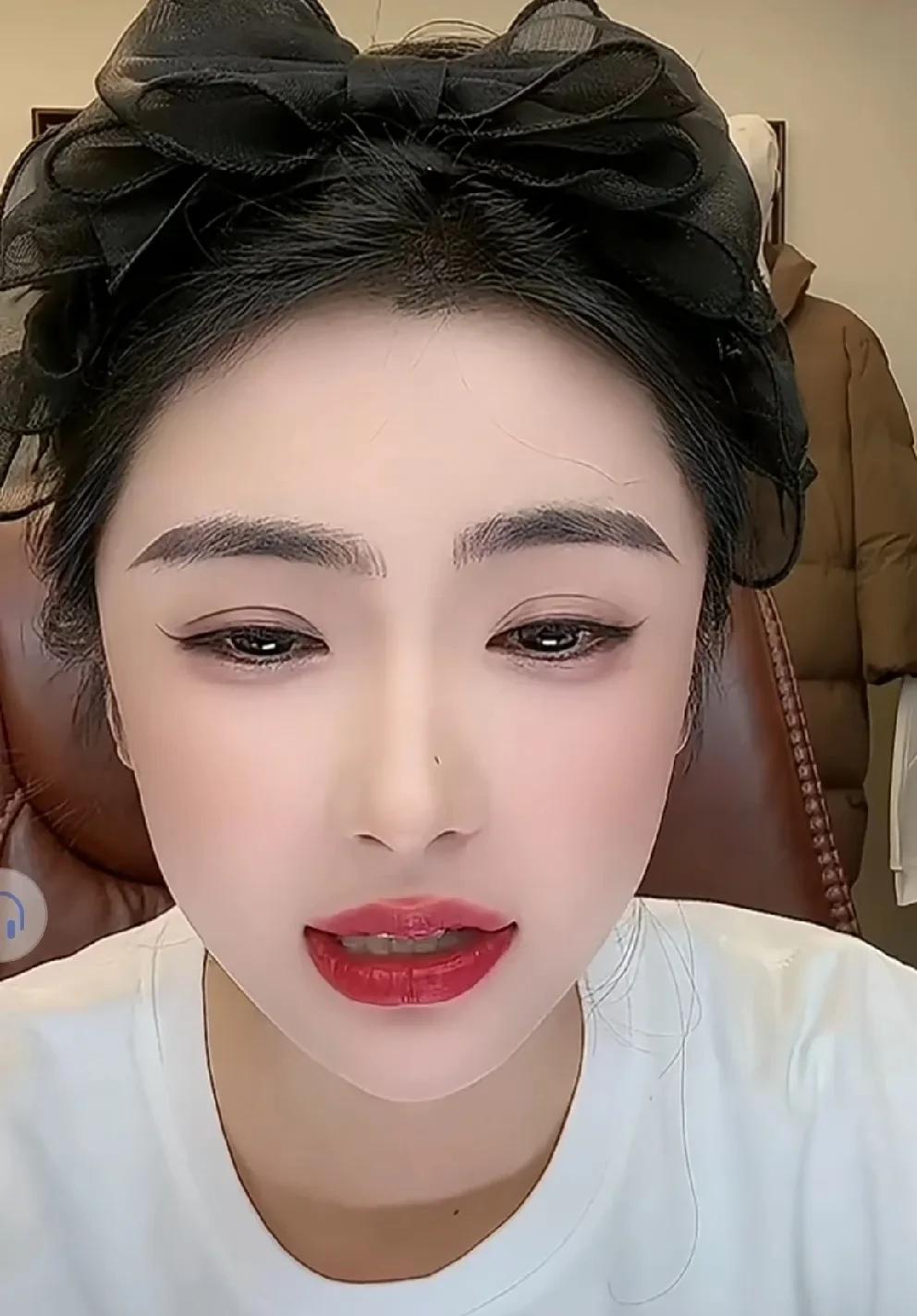 丈门阿月聊天记录被爆！早已和丈门大欣在一起过！
另一位与阿月有过节的“丈门”女艺