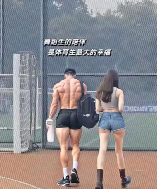 你觉得为何他们两种人是绝配呢？
