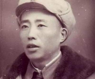 1970年的春天，河北113师的门前发生了一件大乌龙事件，一位老人对着小战士喊道