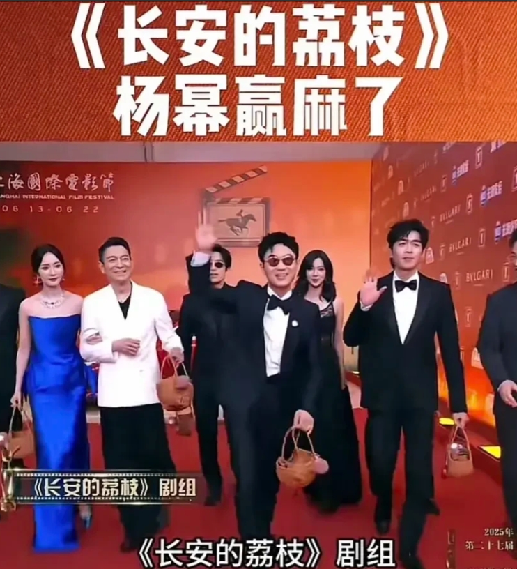 刘德华说好听点就是有格局，事实上也是有大格局，可是以普通人看来，特别是以他的粉丝