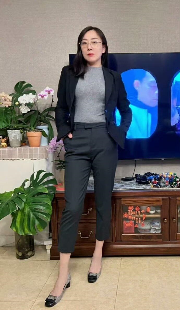 有网友说我长得像马苏，你们认同吗？